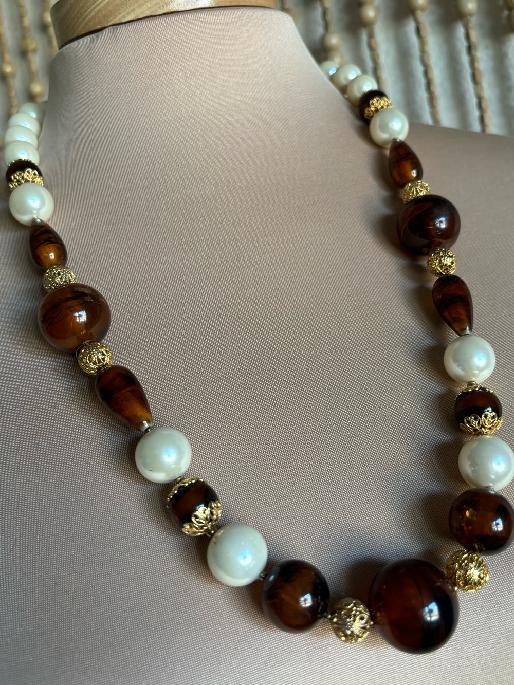 Vintage Chunky Pearl Tortoise Shell Beaded Bubble Gold Detail Layering Victorian